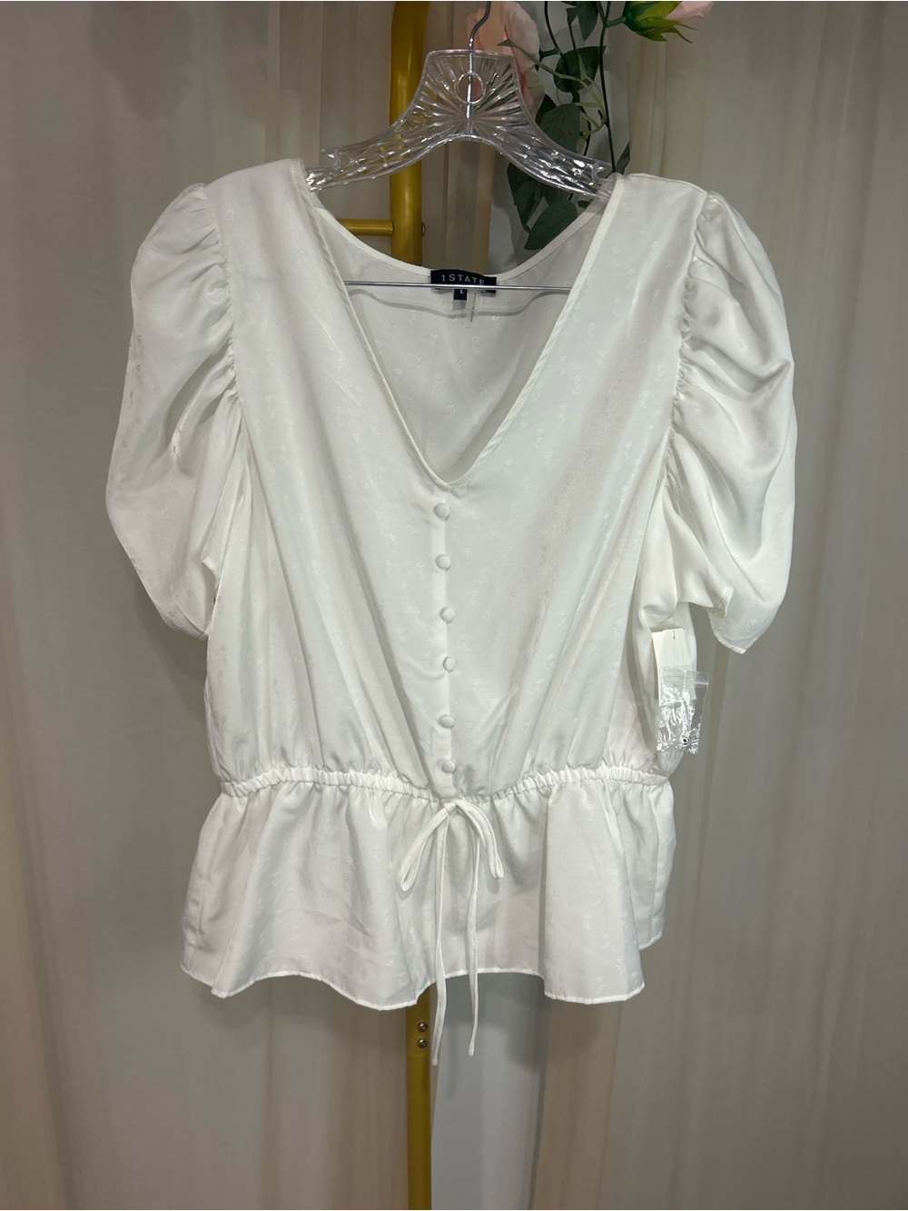 1.STATE White Satin Jacquard Puff Sleeve Peplum Blouse NWT Large